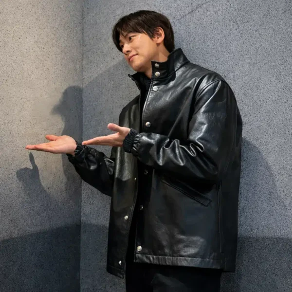 The Manipulated Park Tae-Jung Black Leather Jacket - Image 2