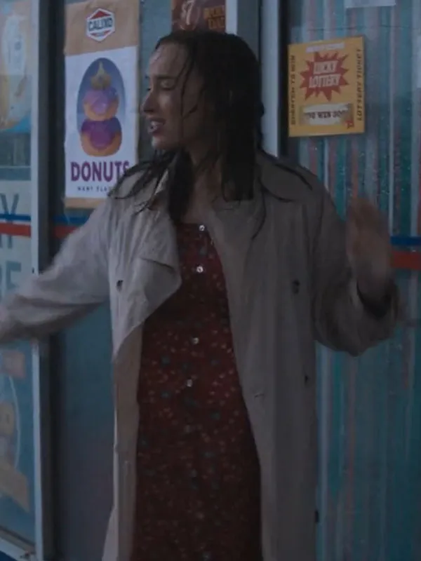 Front view of Phoebe Dynevor wearing the white cotton trench coat as Lisa in Thrash. Thrash Movie Phoebe Dynevor White Cotton Coat